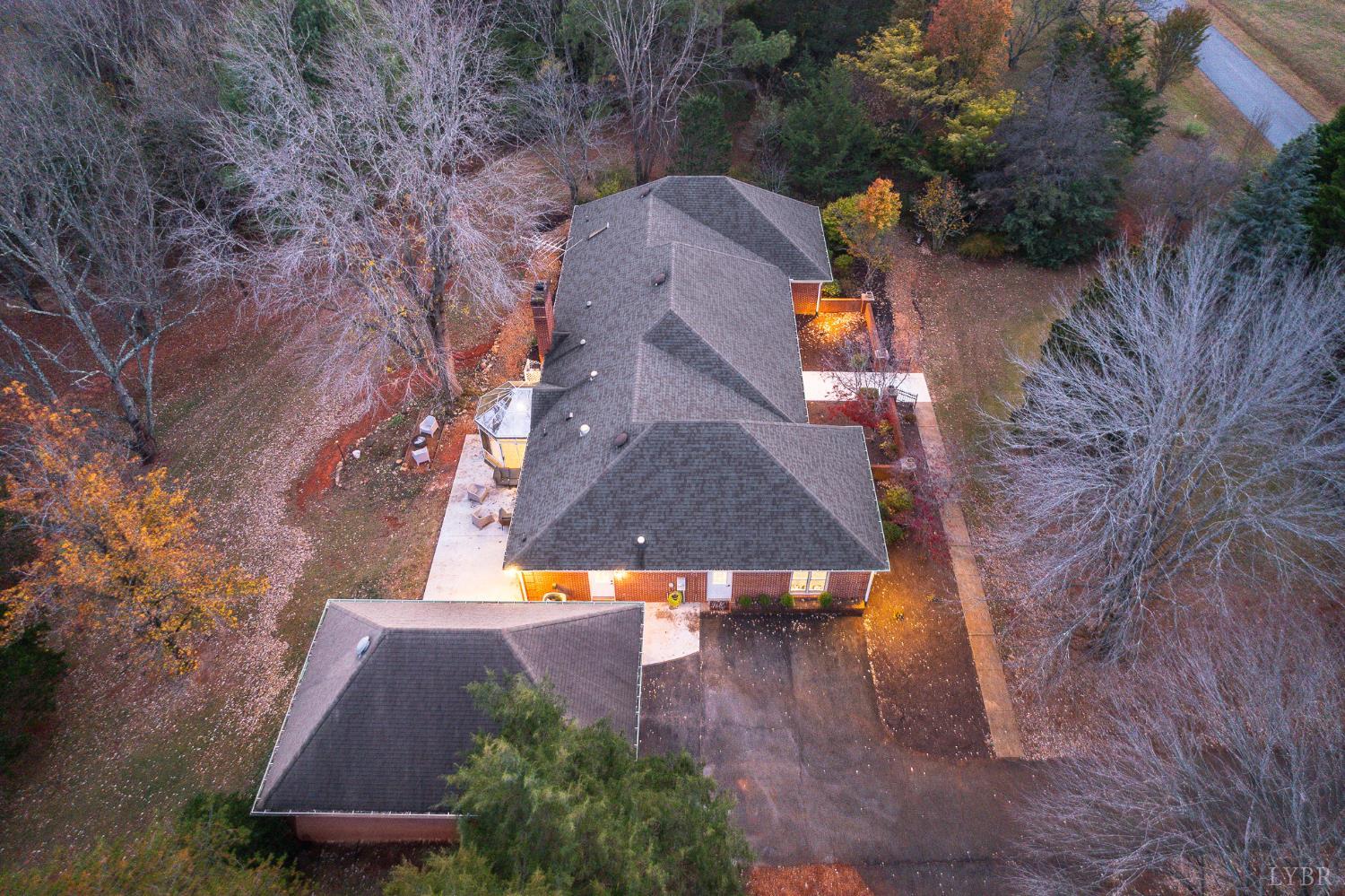 405 Meadowridge Drive