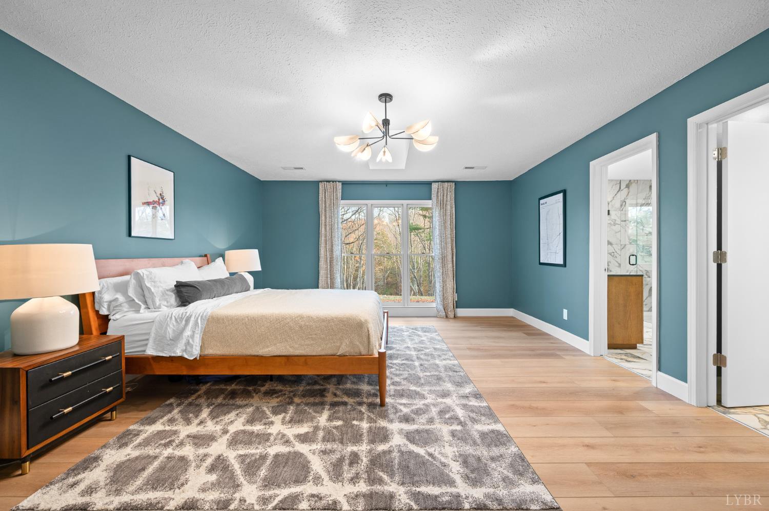 405 Meadowridge Drive