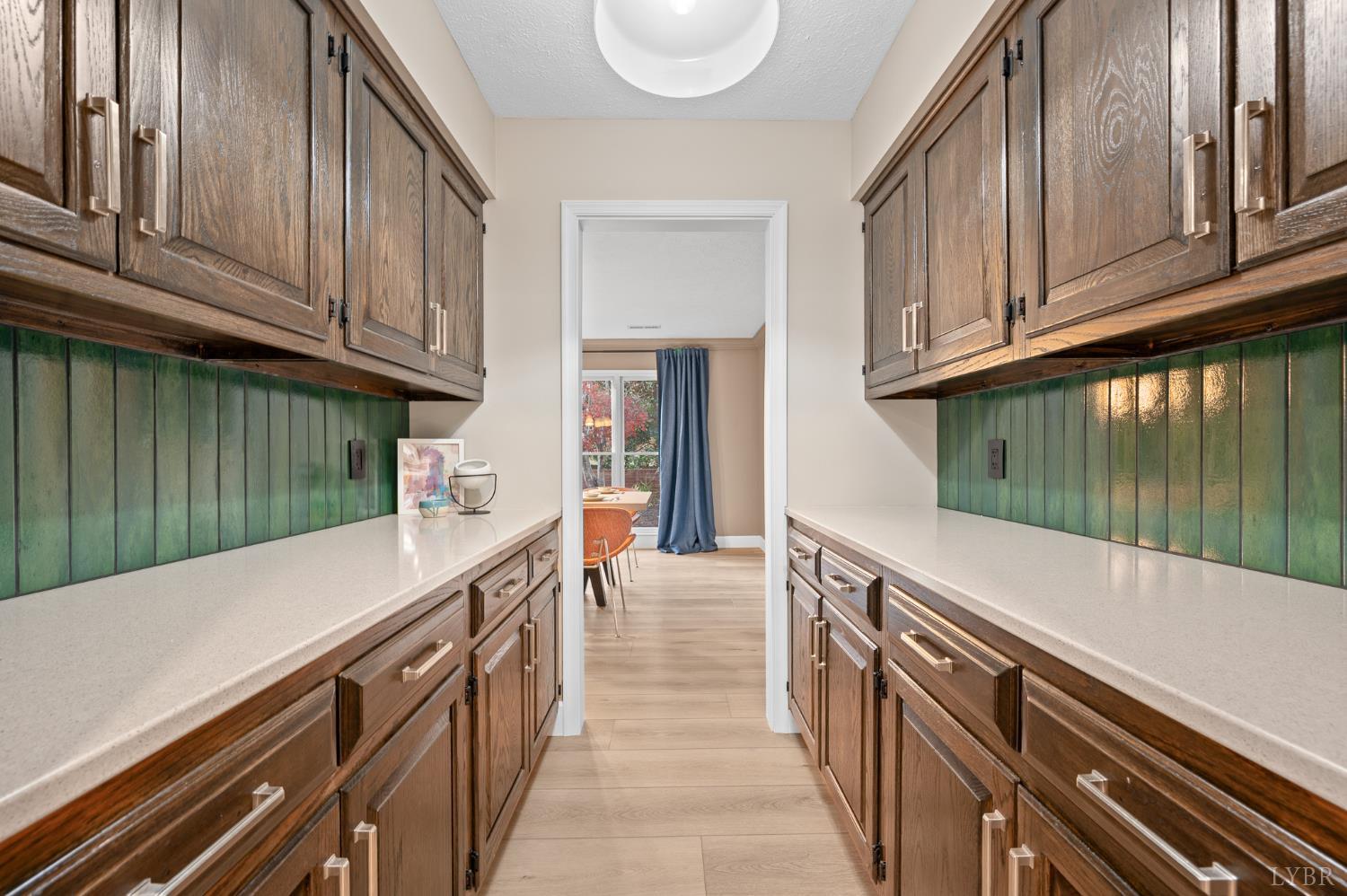 405 Meadowridge Drive