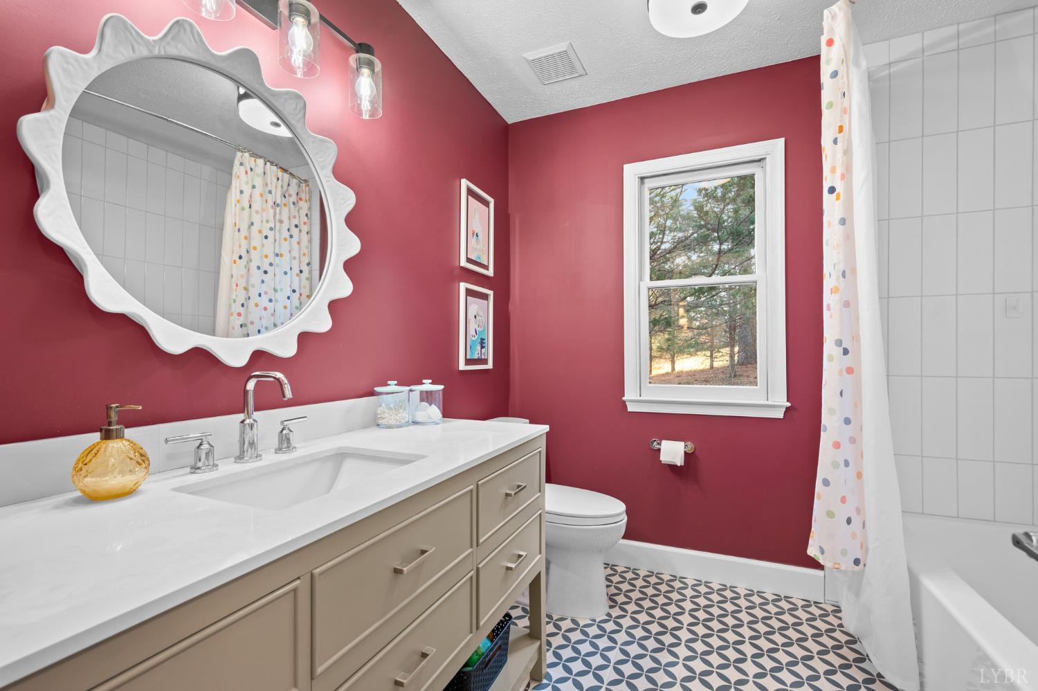 405 Meadowridge Drive