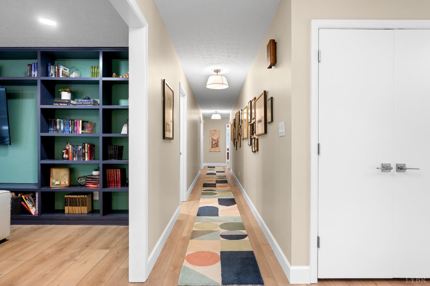 405 Meadowridge Drive