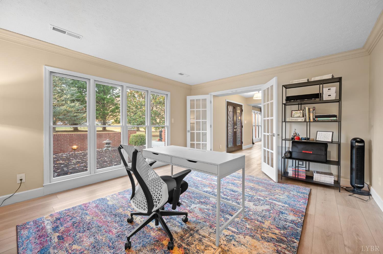 405 Meadowridge Drive