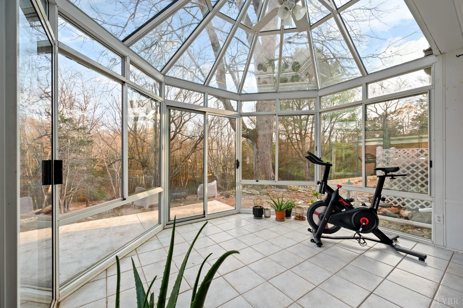 405 Meadowridge Drive