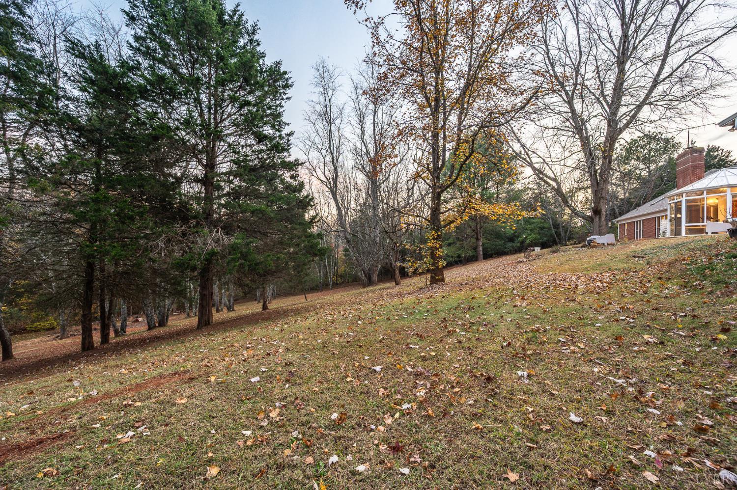 405 Meadowridge Drive