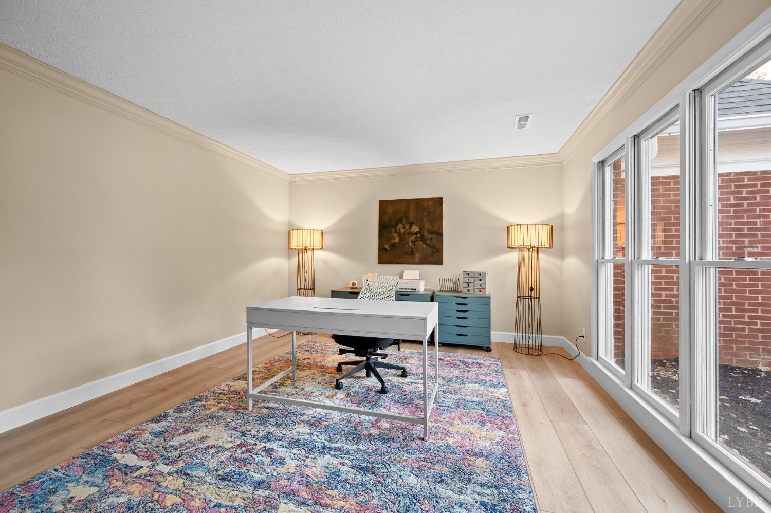 405 Meadowridge Drive