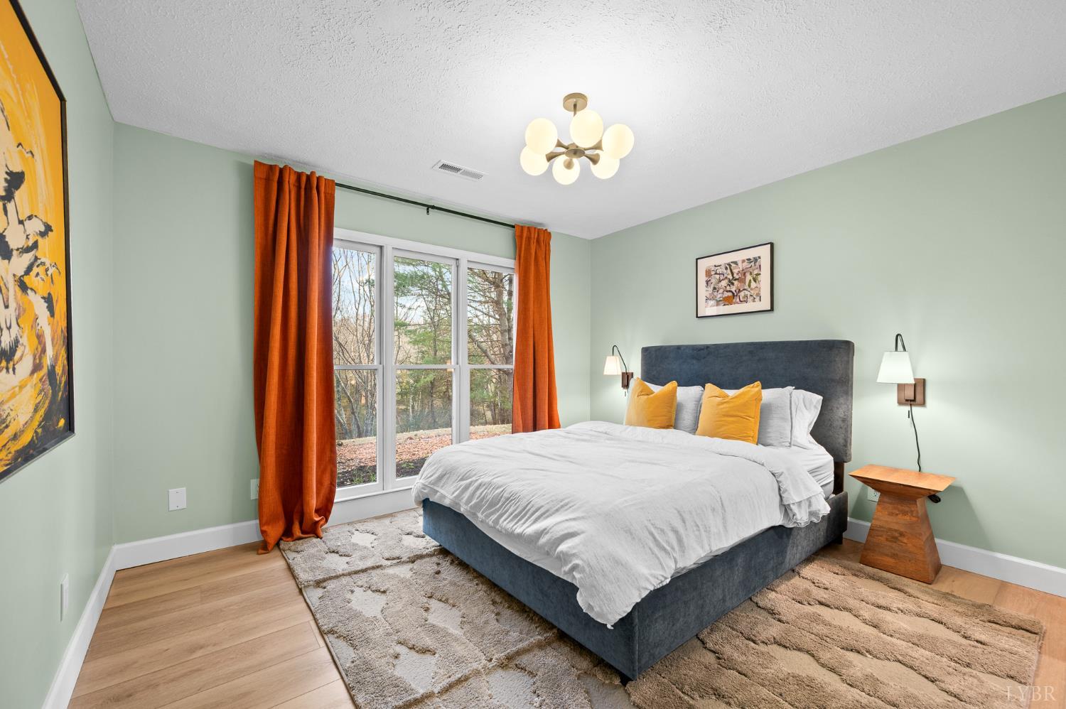 405 Meadowridge Drive