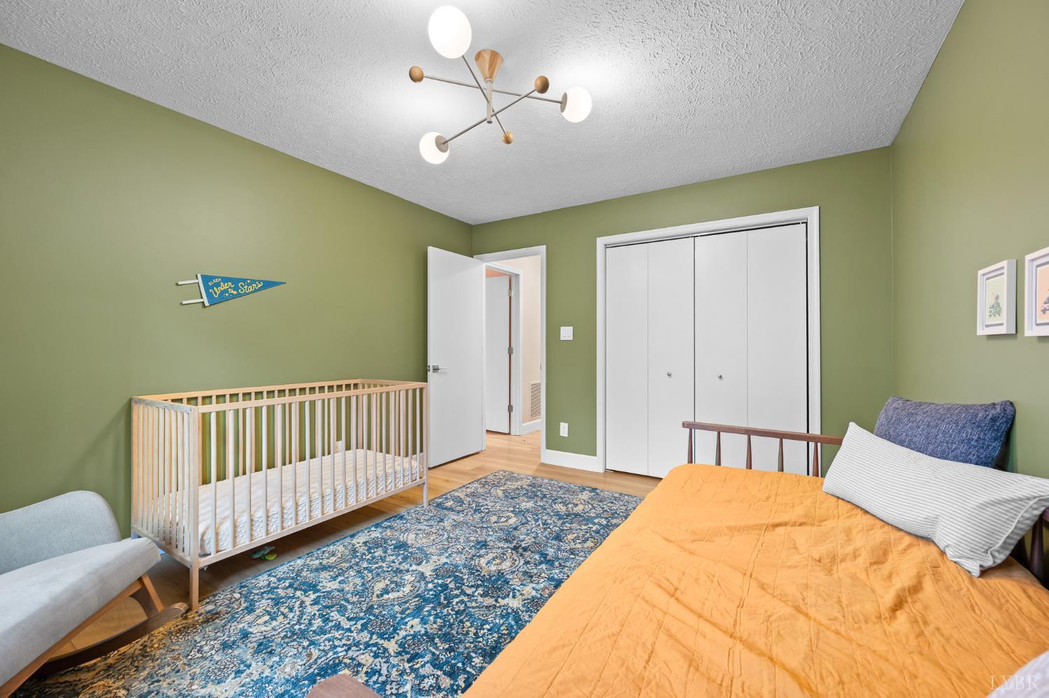 405 Meadowridge Drive