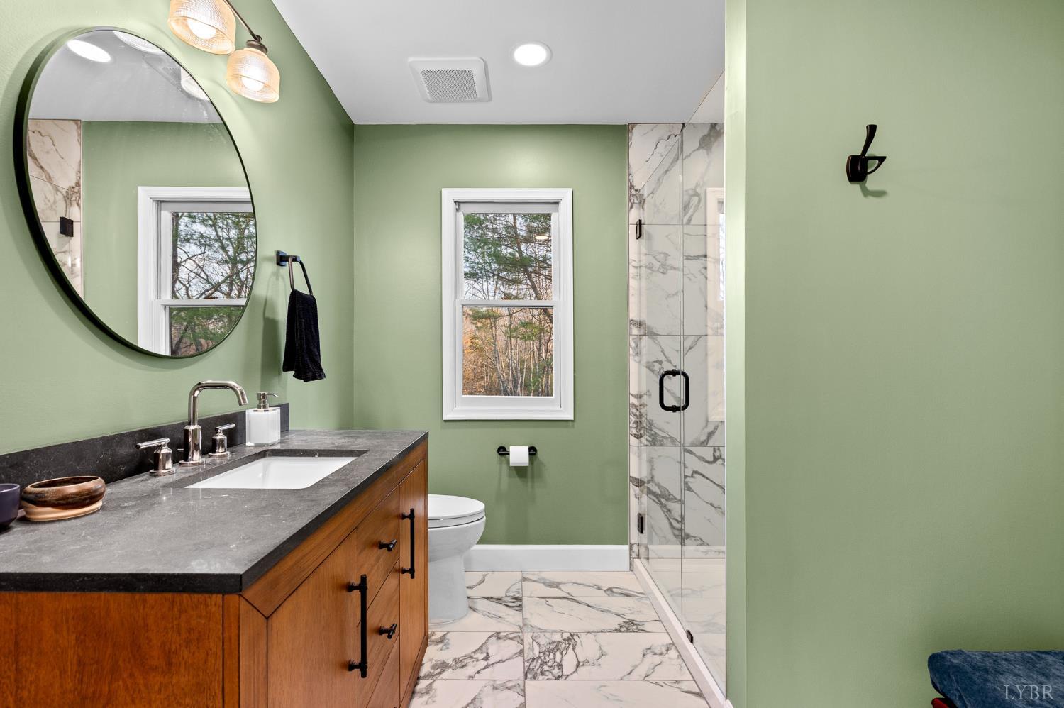 405 Meadowridge Drive