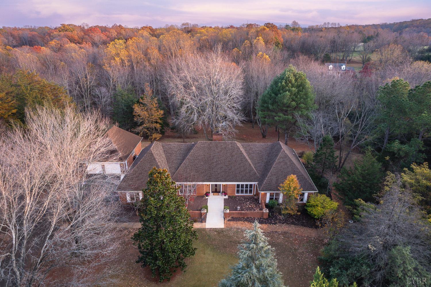 405 Meadowridge Drive