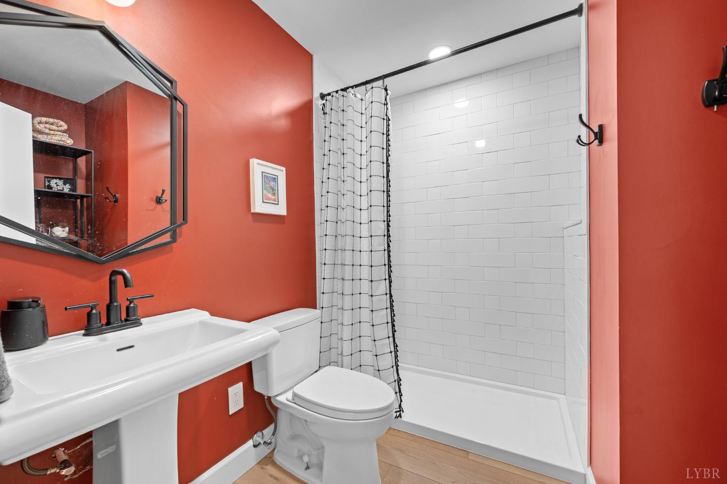 405 Meadowridge Drive