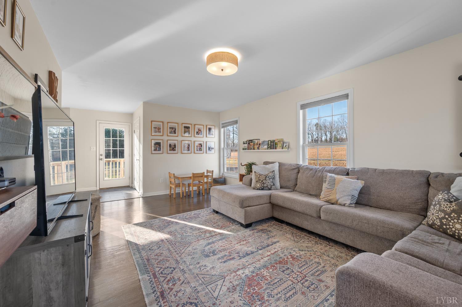 2389 New Chapel Road