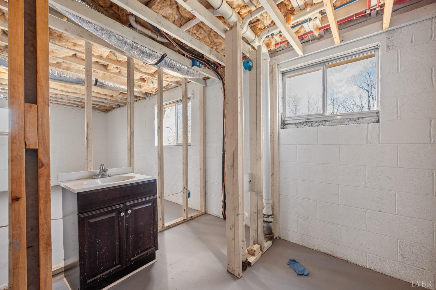 520 Old Trents Ferry Road