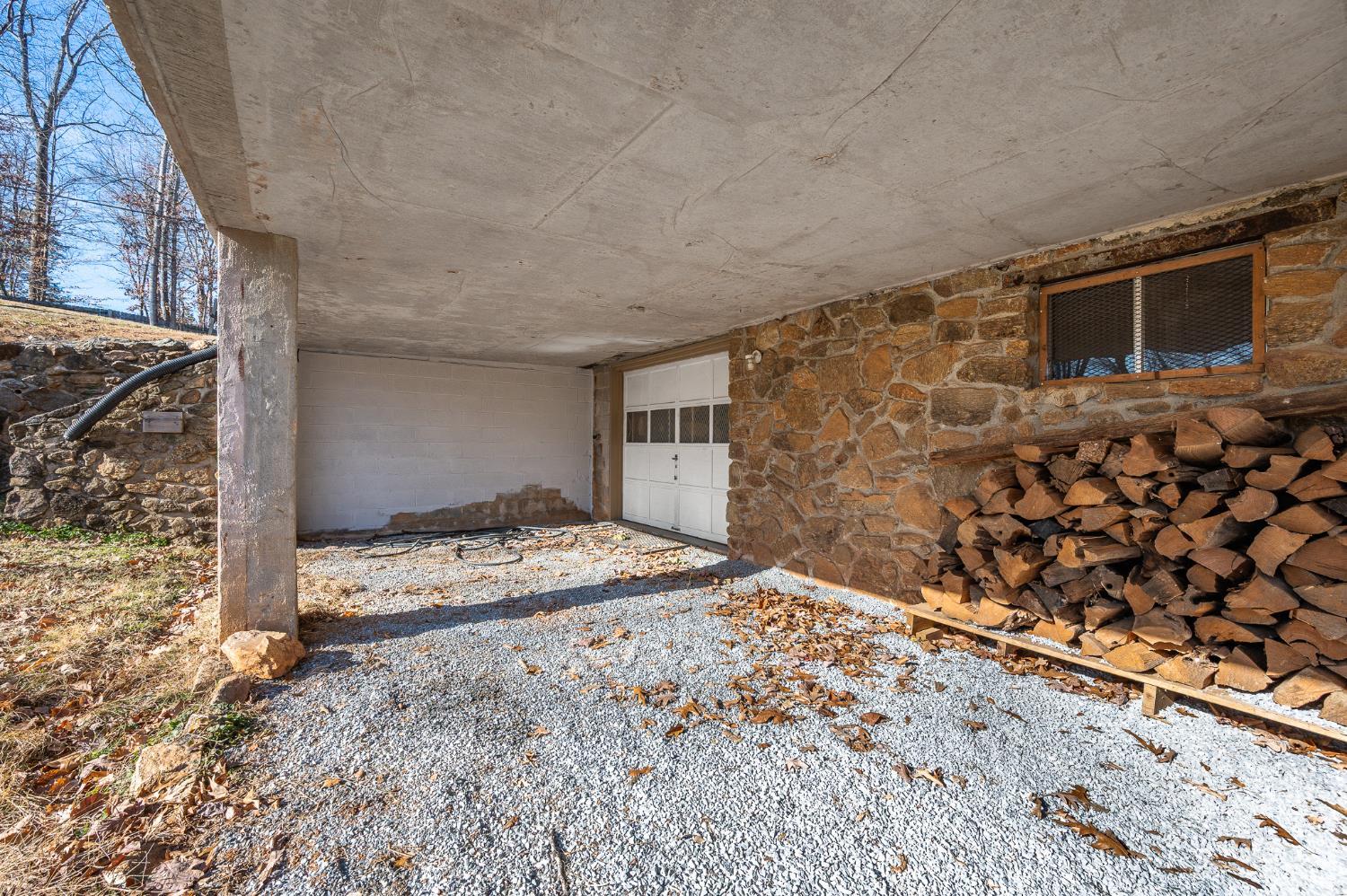 520 Old Trents Ferry Road