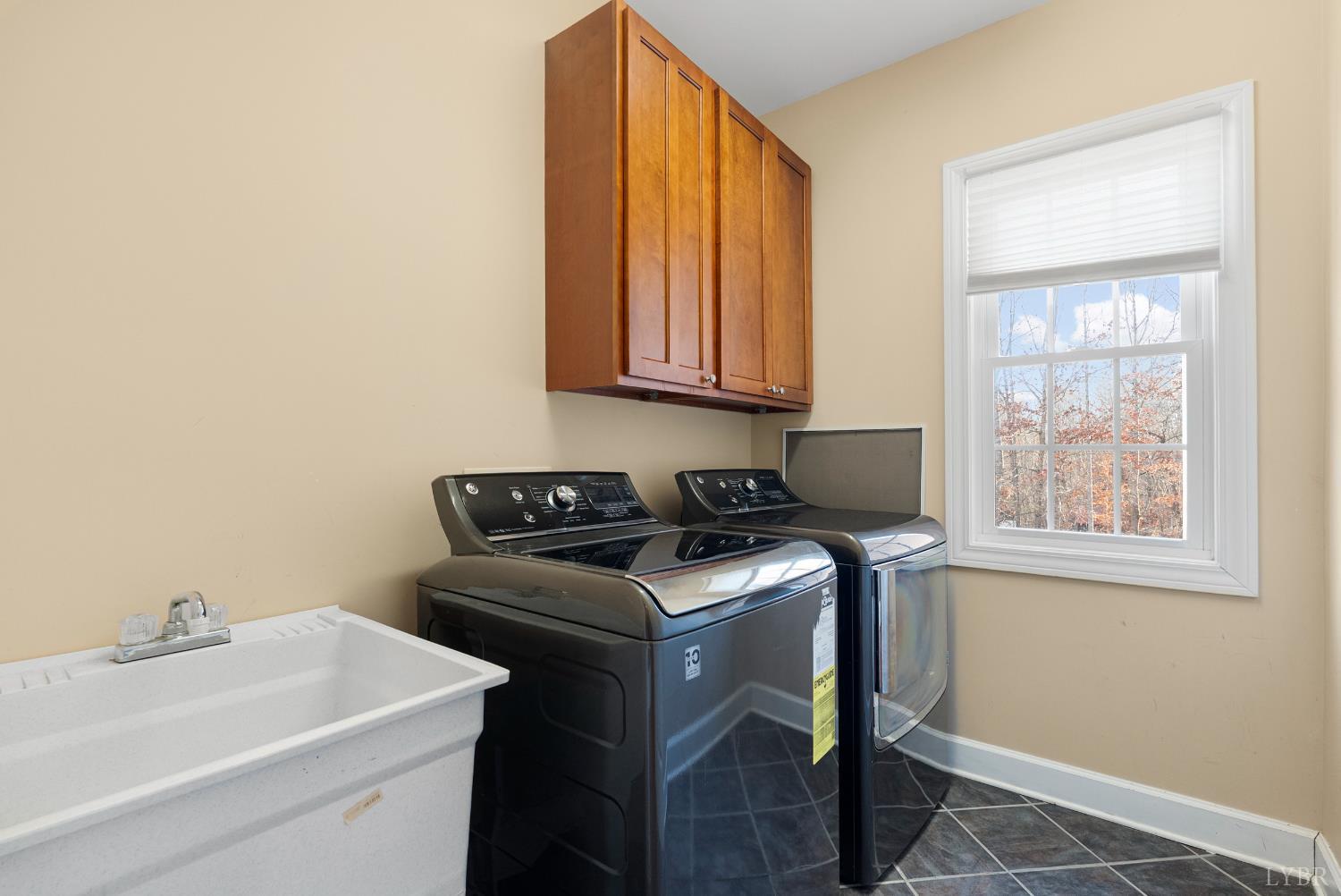 1040 Hooper Woods Drive