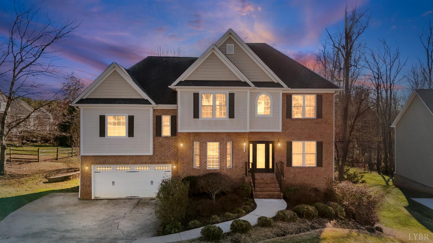 1040 Hooper Woods Drive