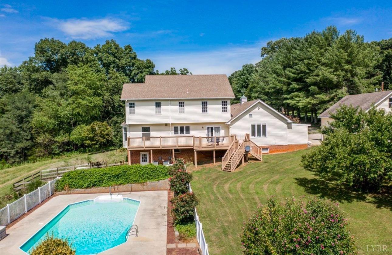 3520 Roaring Run Road