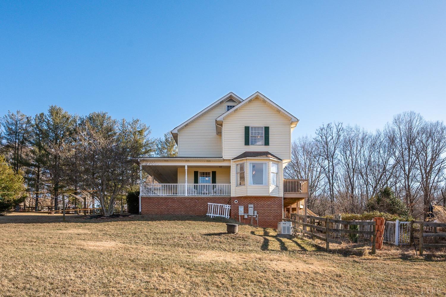 3520 Roaring Run Road