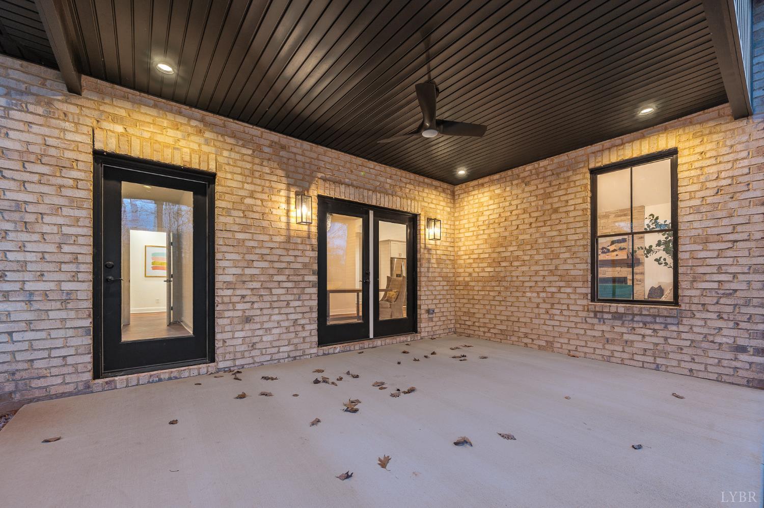 1148 Val Terrace Court