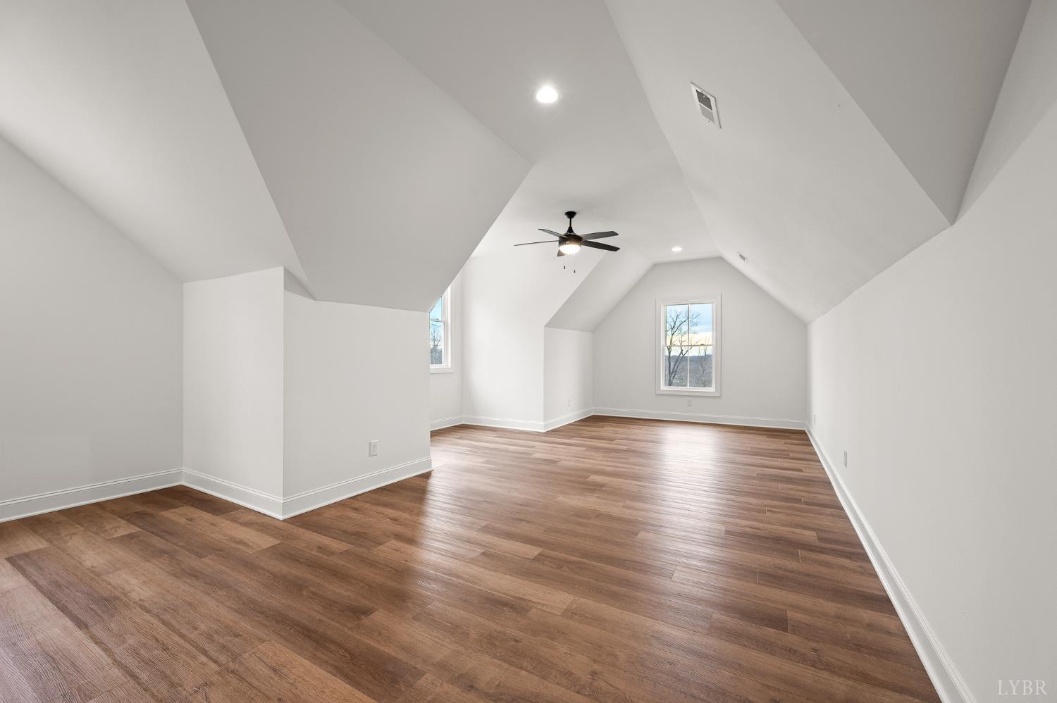 1148 Val Terrace Court