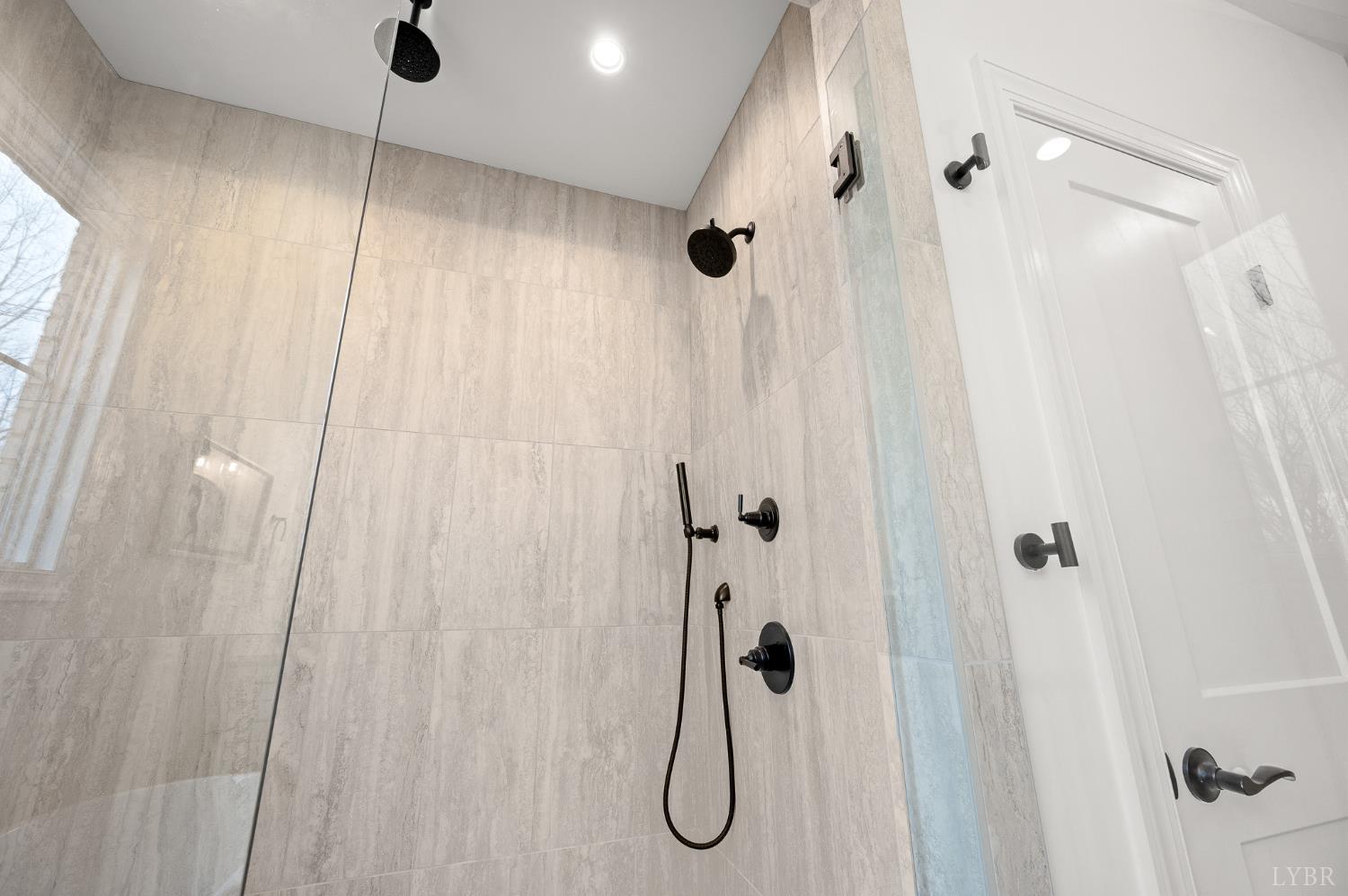 1148 Val Terrace Court