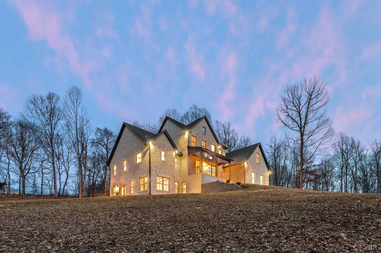 1148 Val Terrace Court