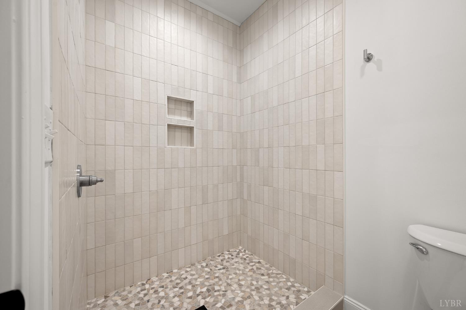 1148 Val Terrace Court