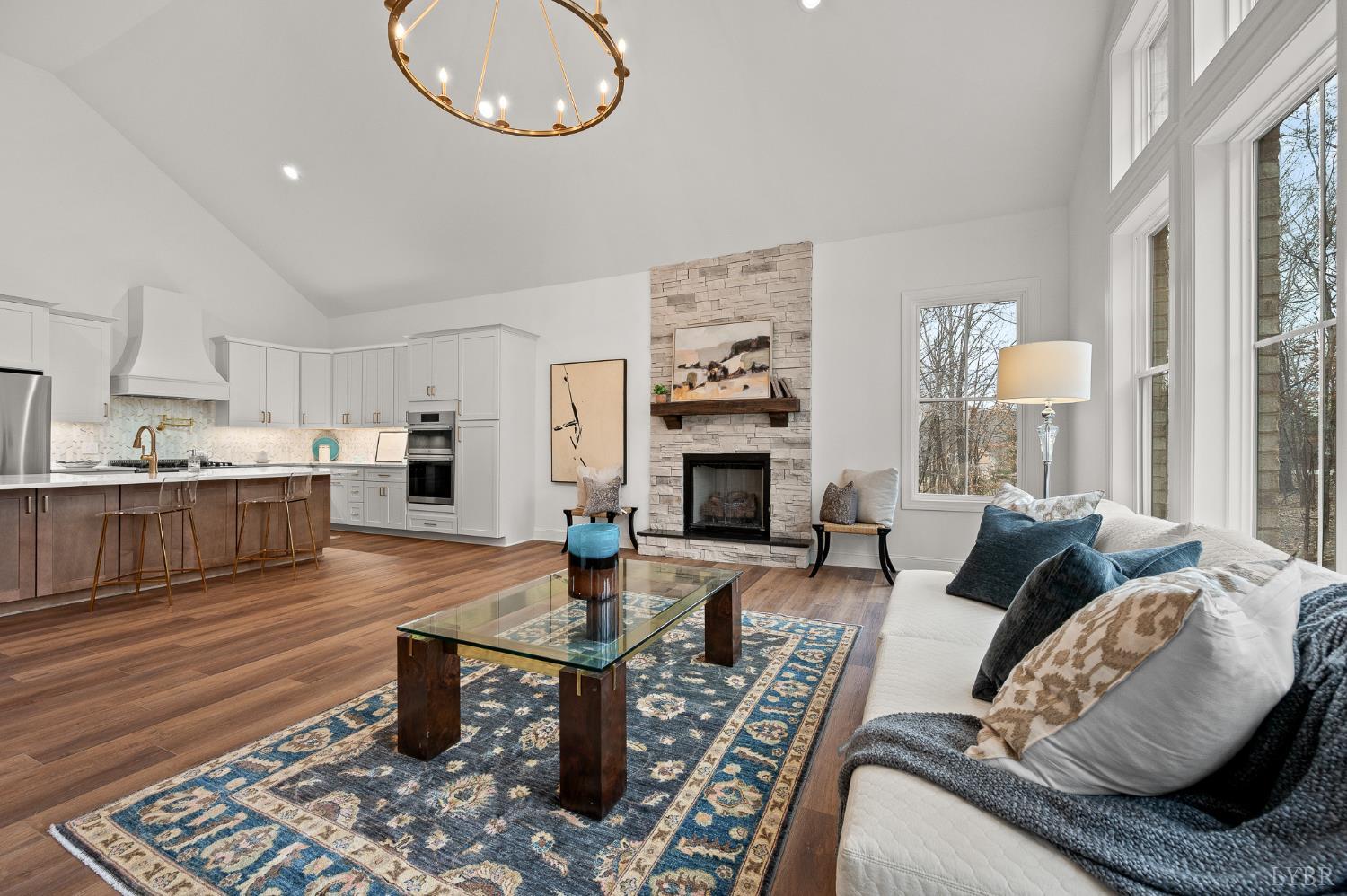 1148 Val Terrace Court