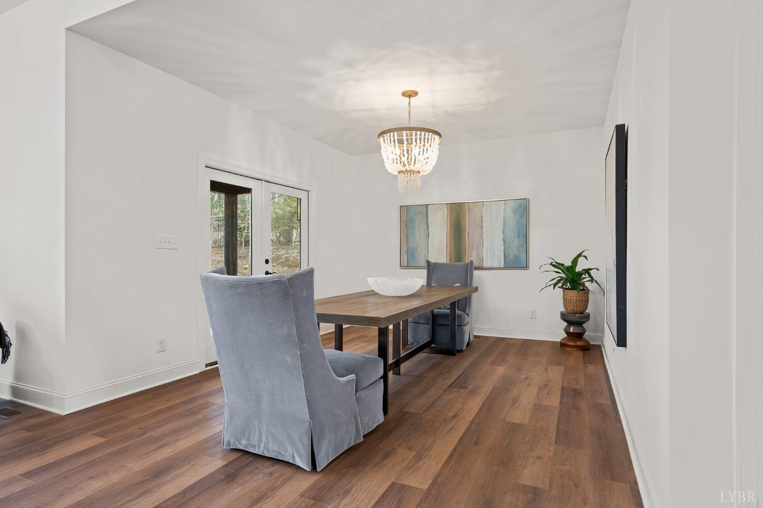 1148 Val Terrace Court