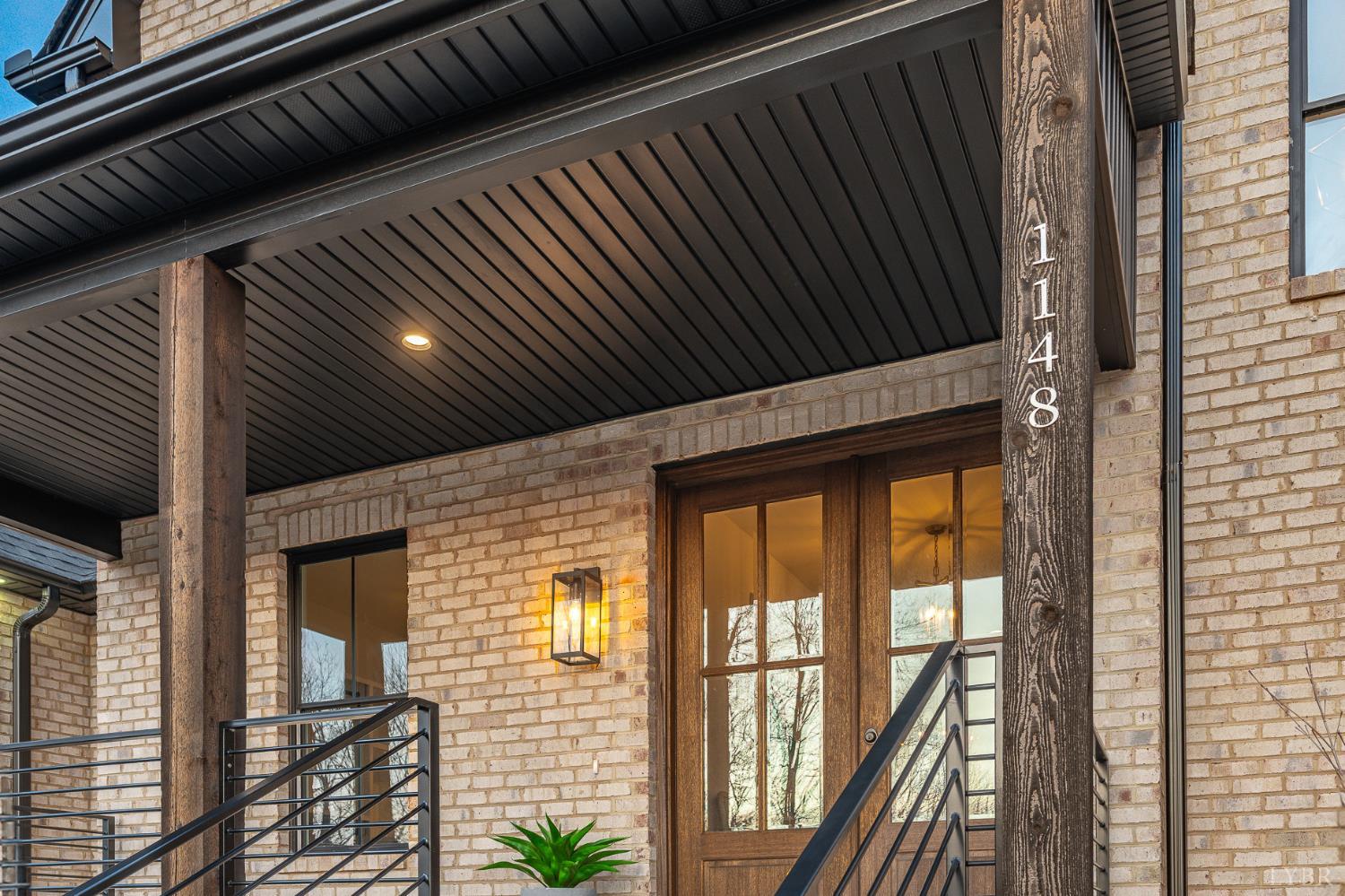 1148 Val Terrace Court