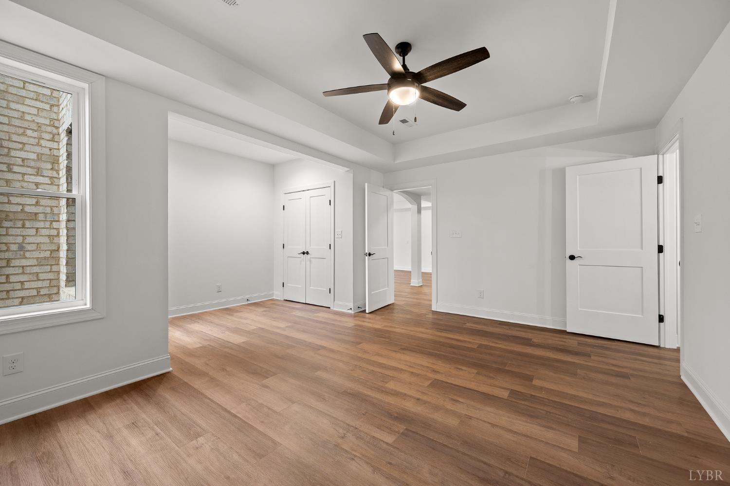 1148 Val Terrace Court