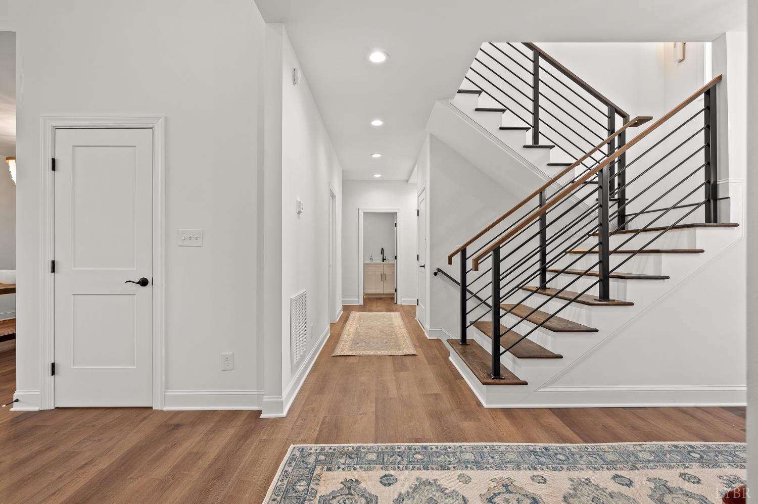 1148 Val Terrace Court