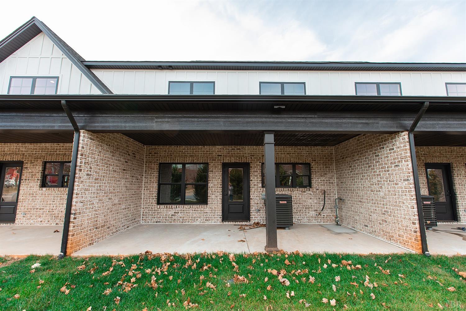 1151 South Westyn Loop