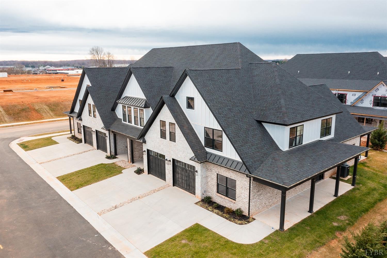 1151 South Westyn Loop