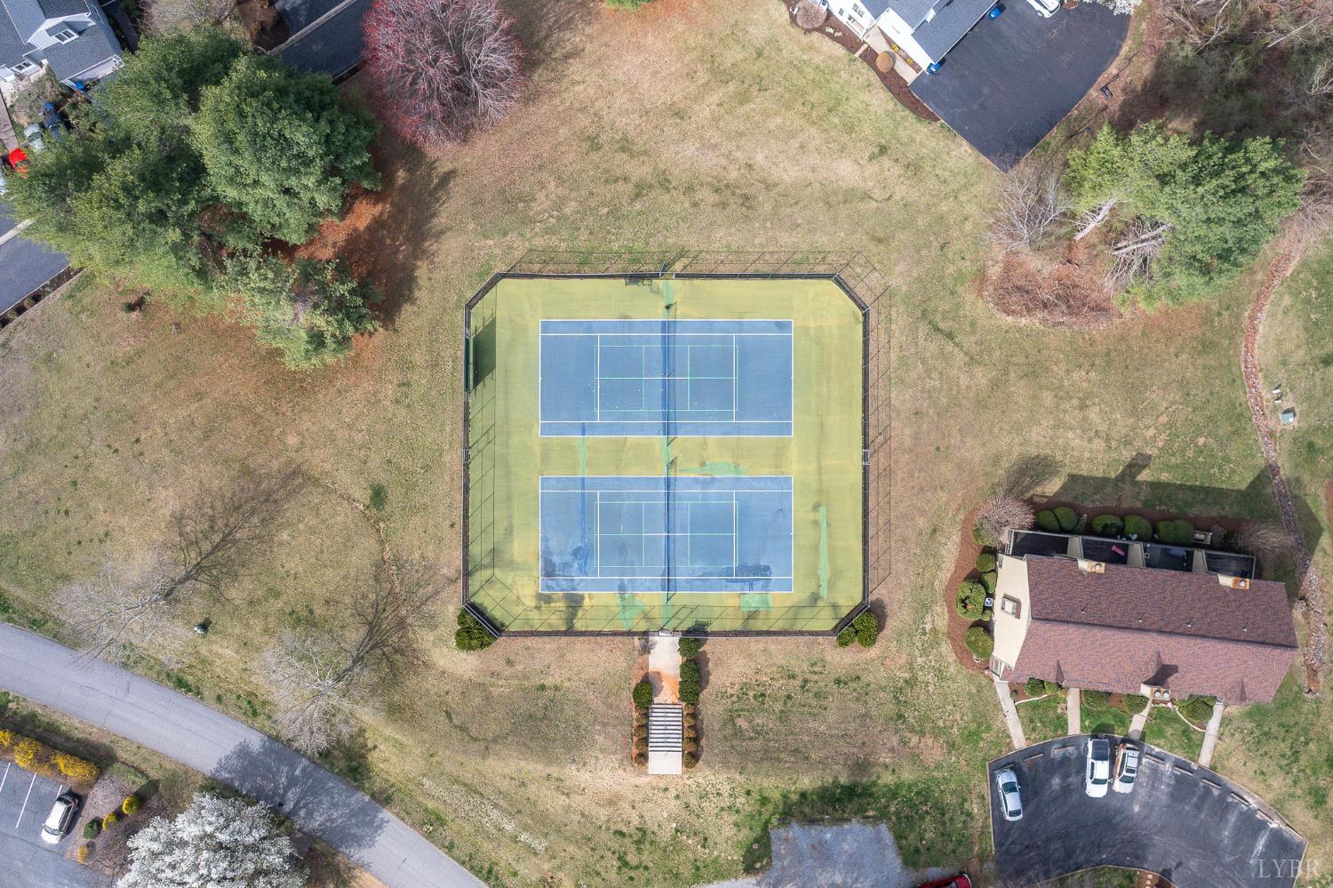 1314 Twin Springs Court