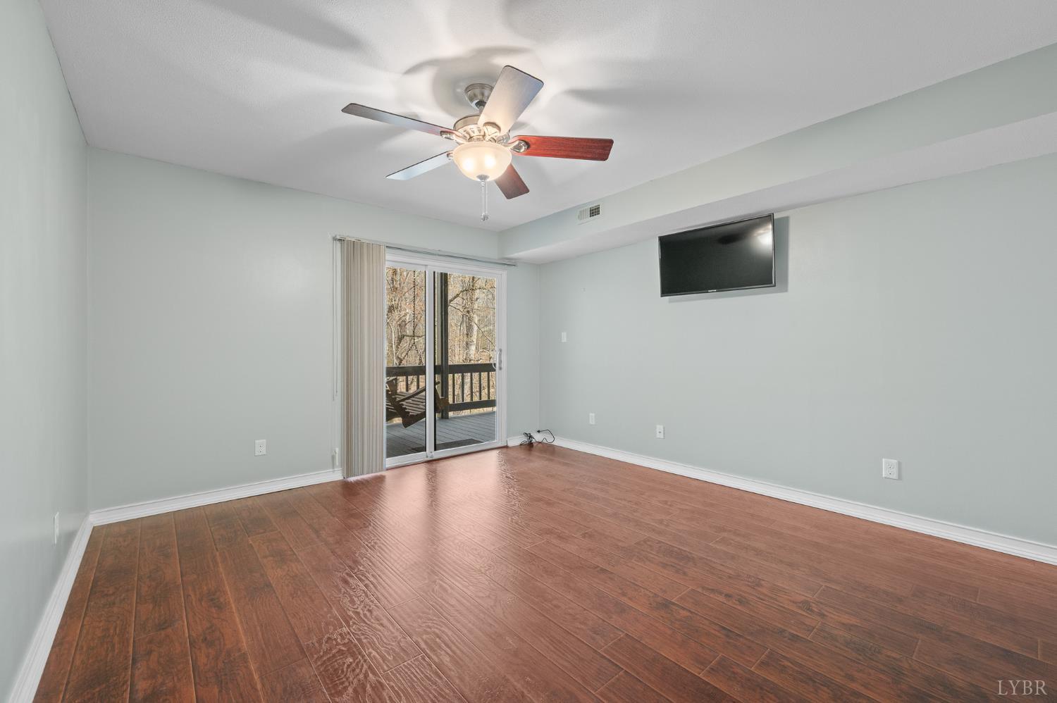 1314 Twin Springs Court