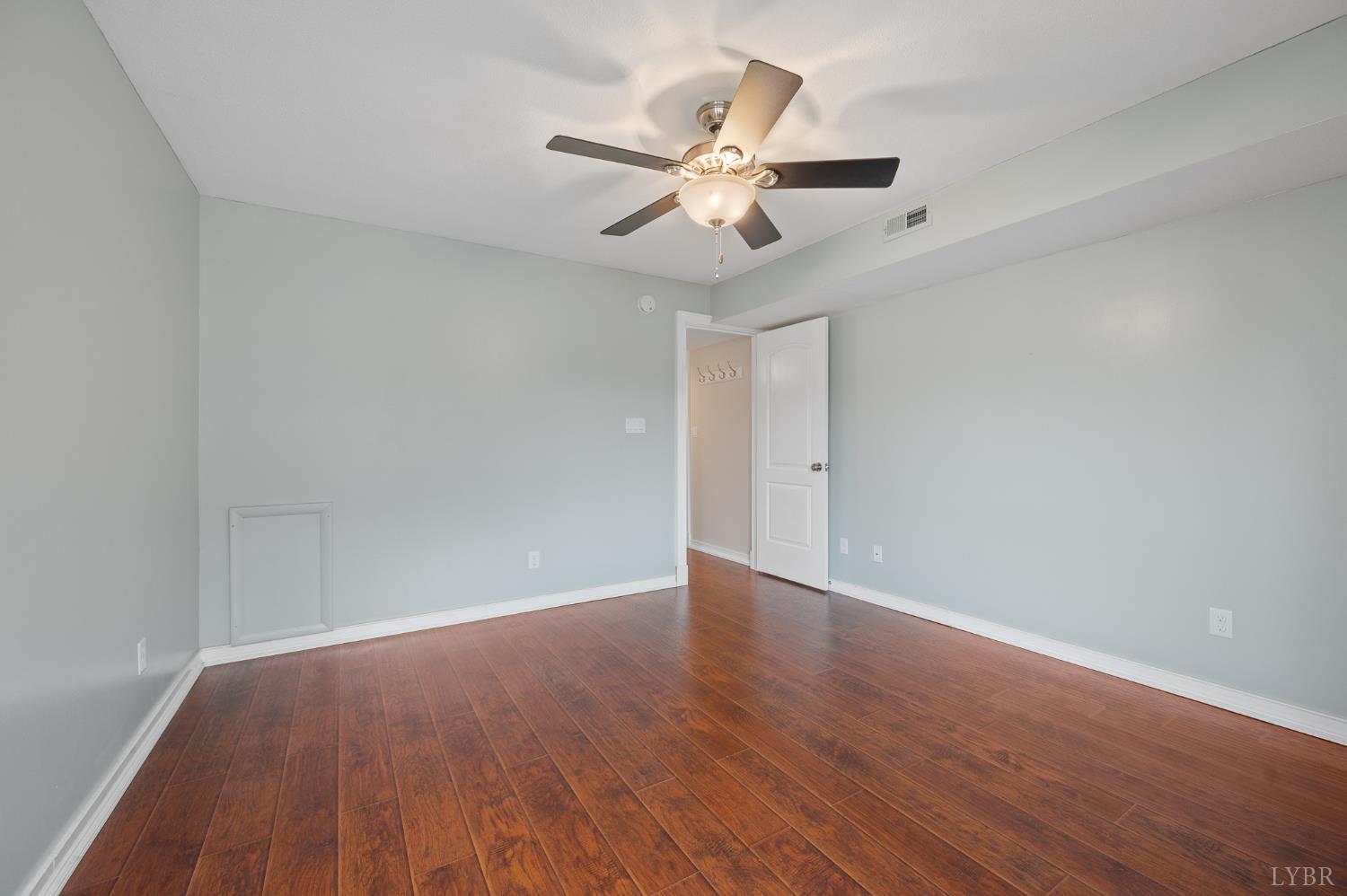 1314 Twin Springs Court