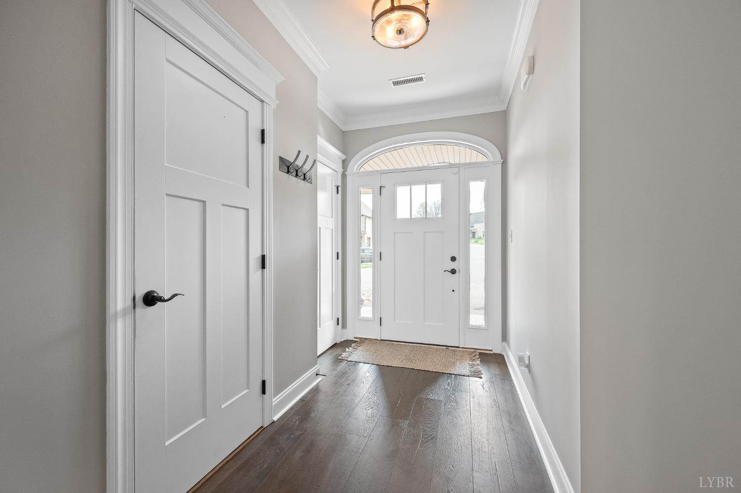 1249 Sleepy Oak Lane