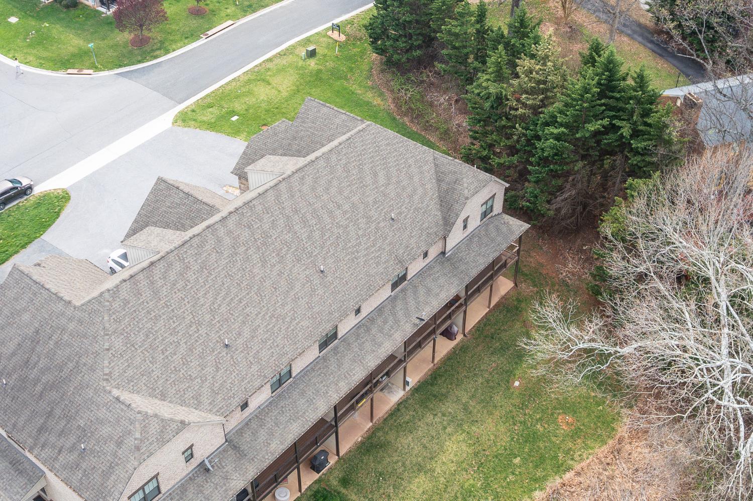 1249 Sleepy Oak Lane