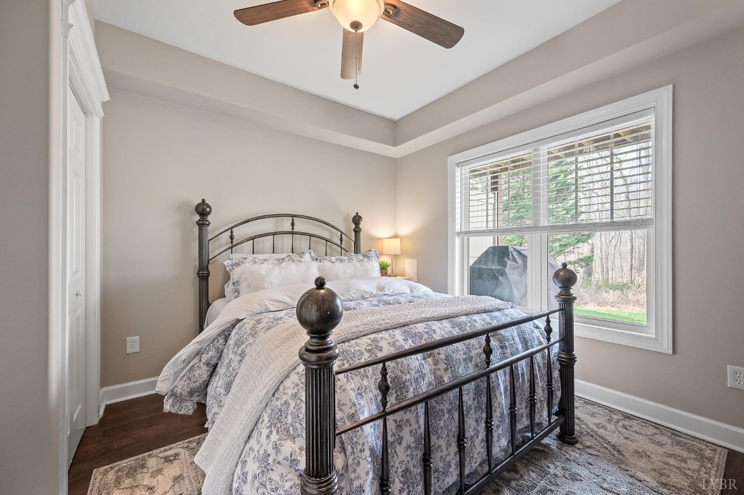 1249 Sleepy Oak Lane