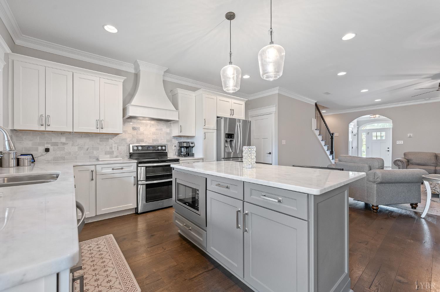 1249 Sleepy Oak Lane