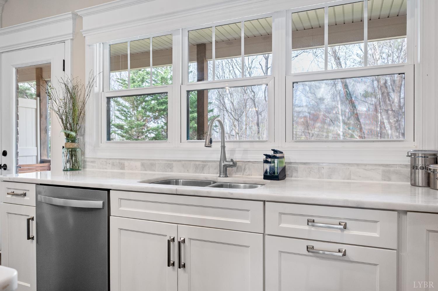 1249 Sleepy Oak Lane