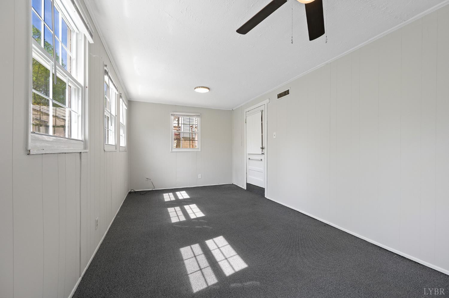 4525 Brooklawn Circle