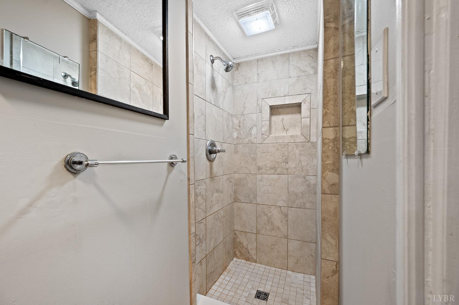 4525 Brooklawn Circle