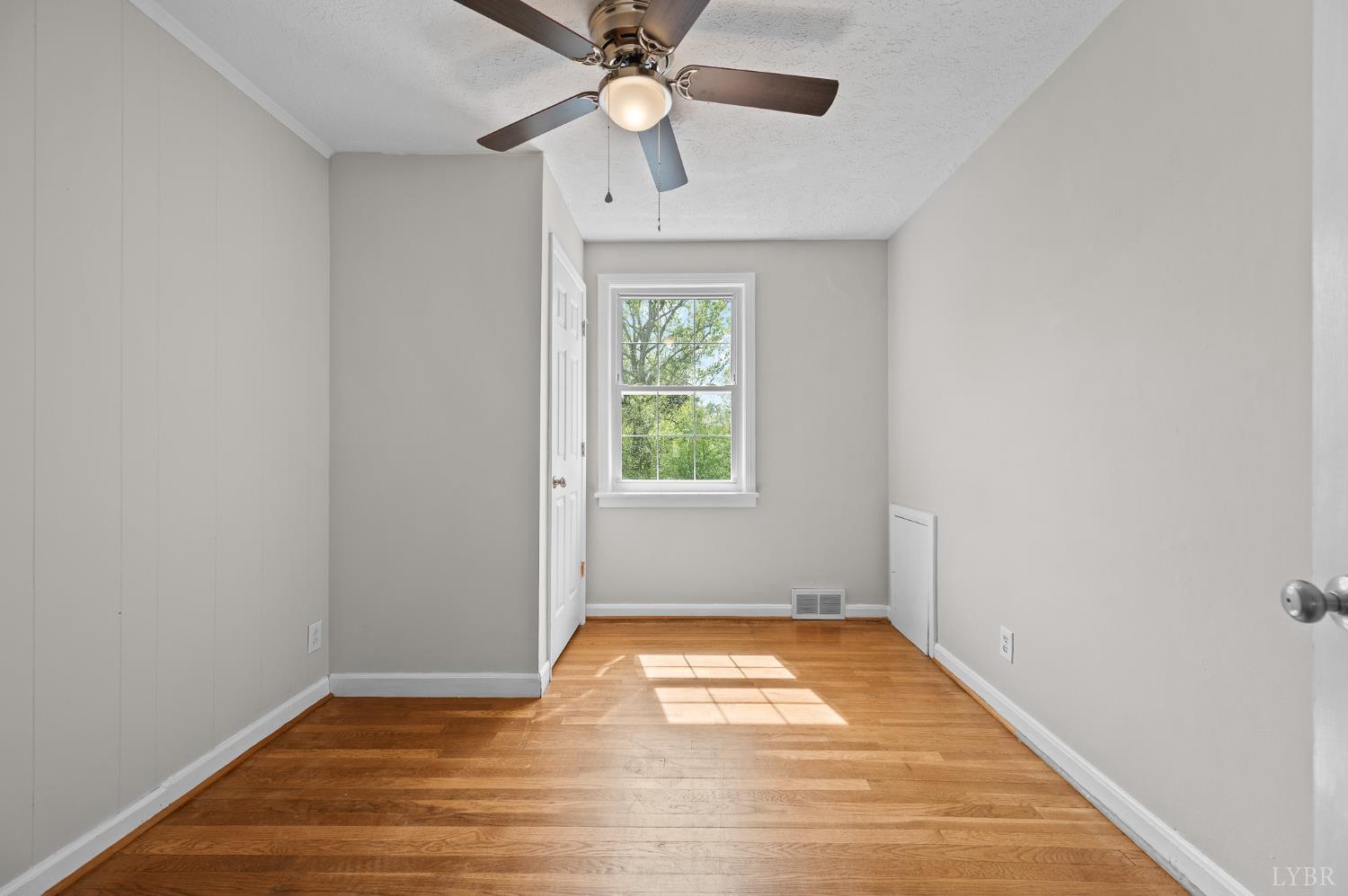 4525 Brooklawn Circle