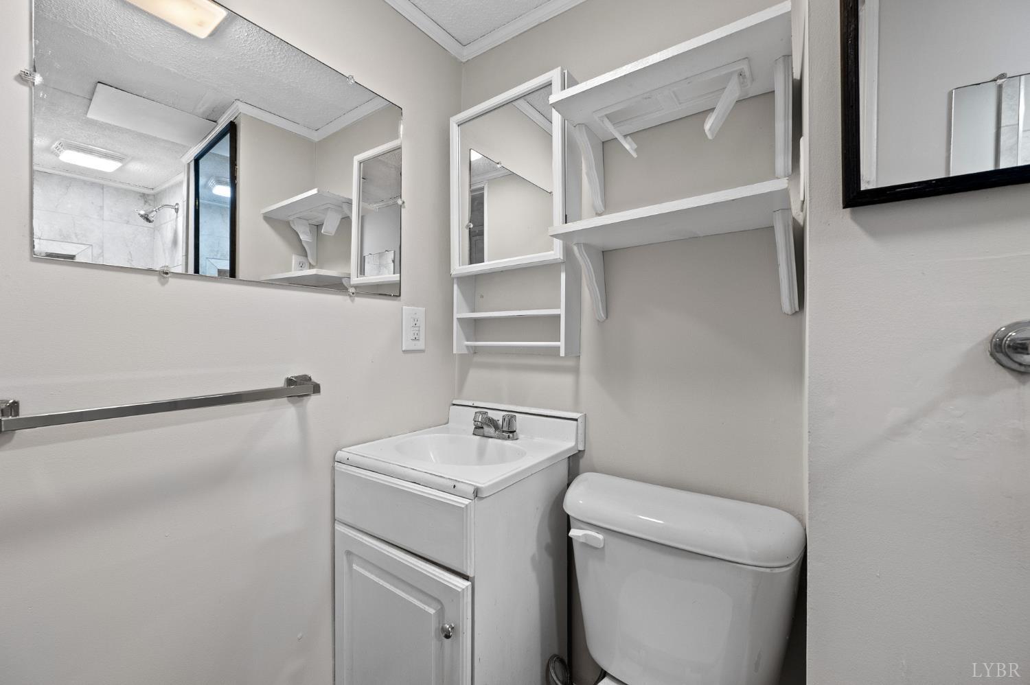 4525 Brooklawn Circle