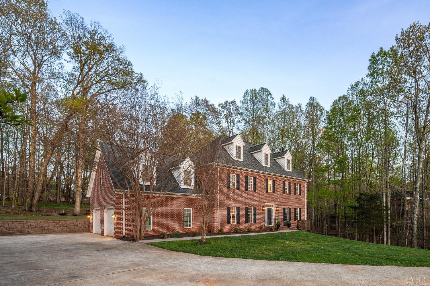 1089 Howards Scenic Trail