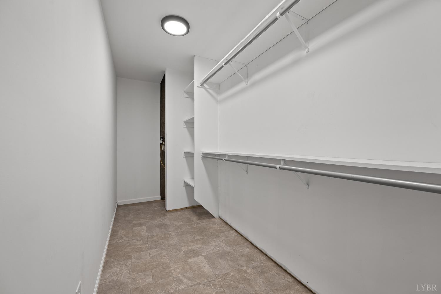 1089 Howards Scenic Trail