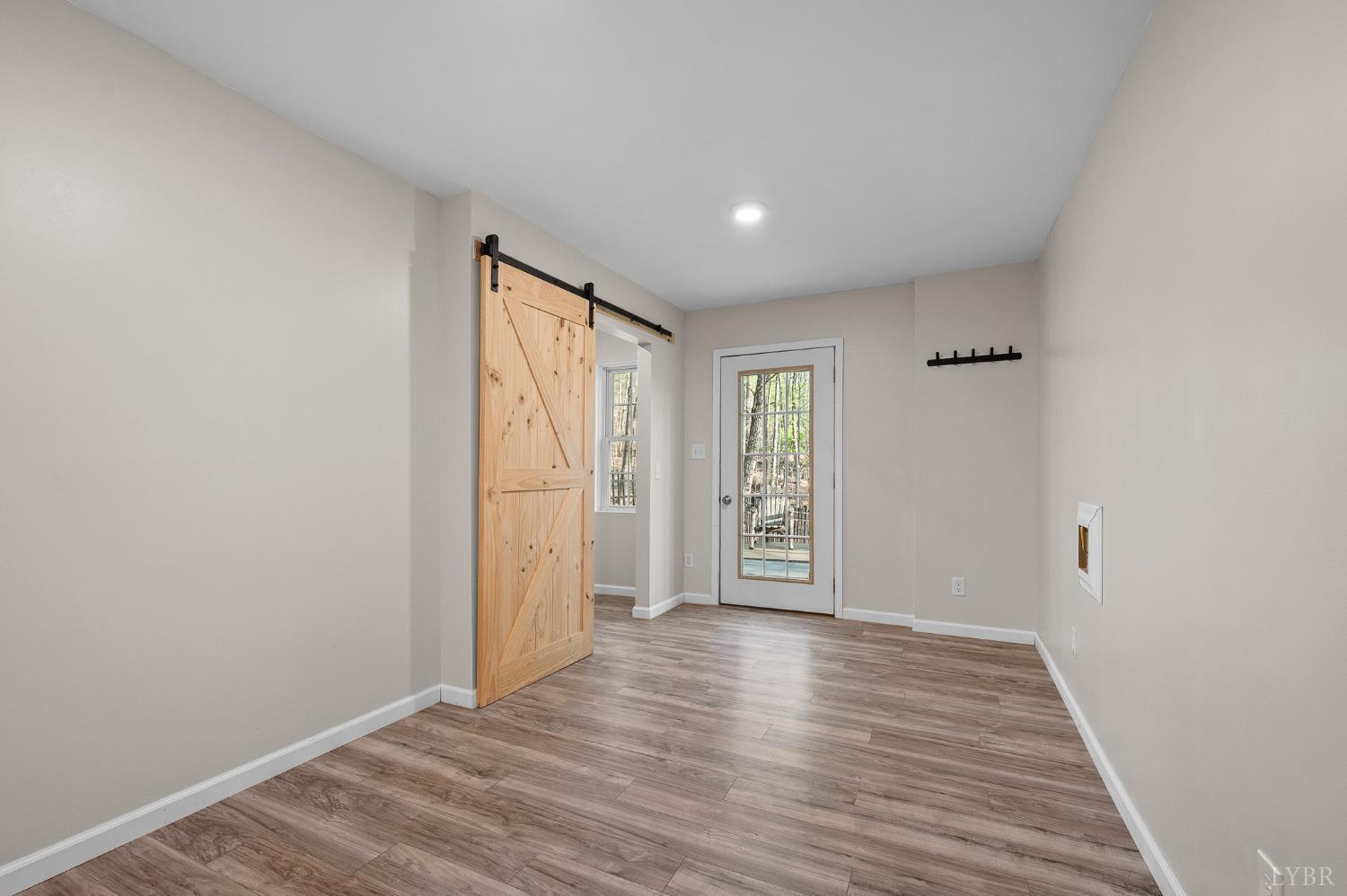 1089 Howards Scenic Trail