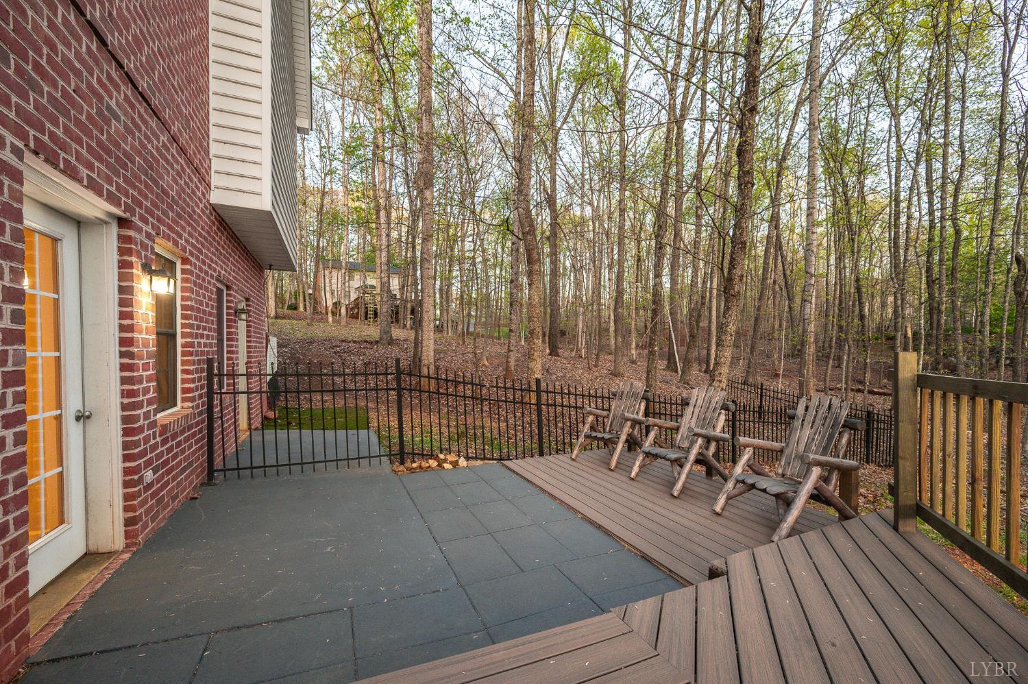 1089 Howards Scenic Trail