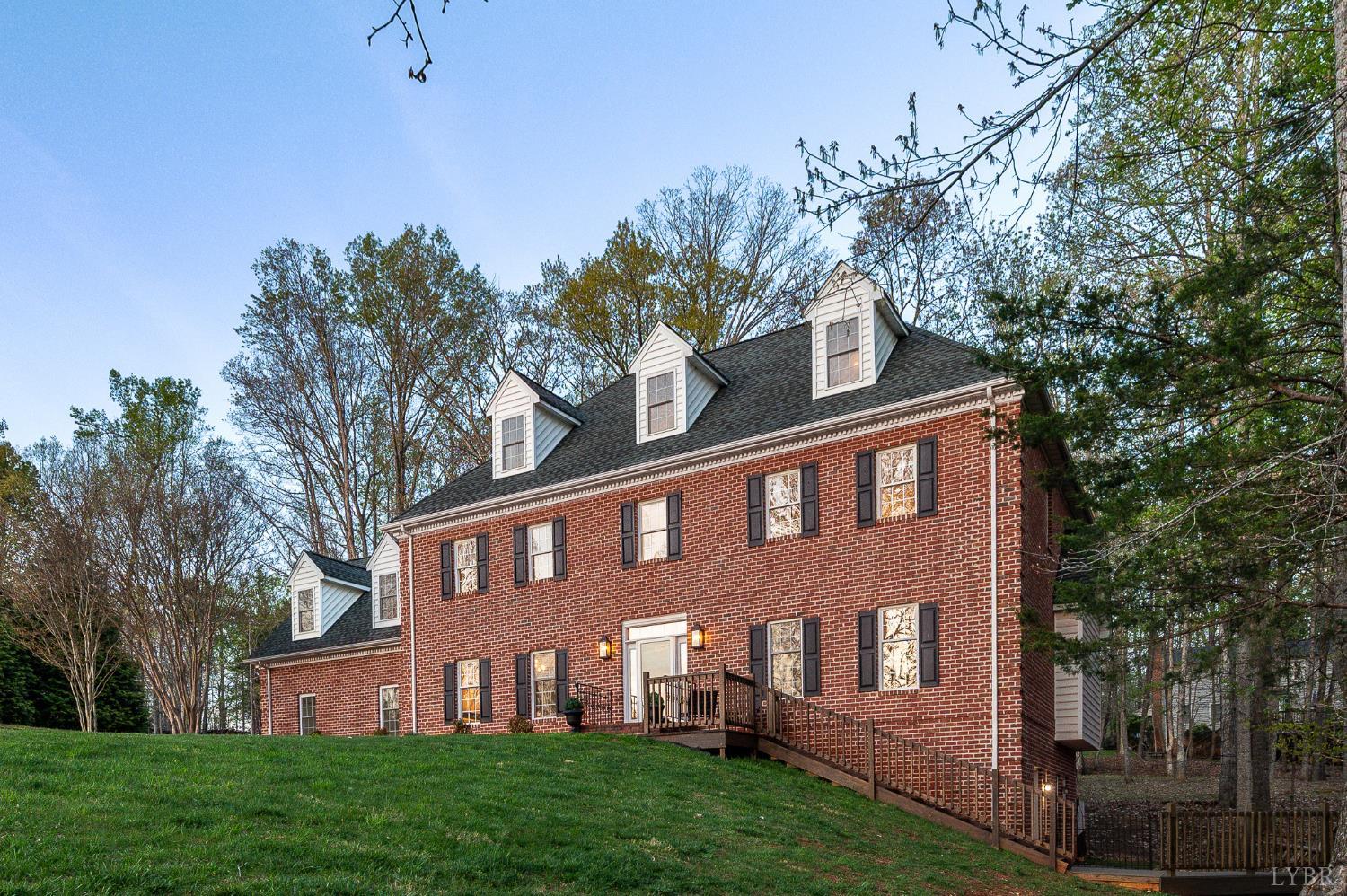 1089 Howards Scenic Trail